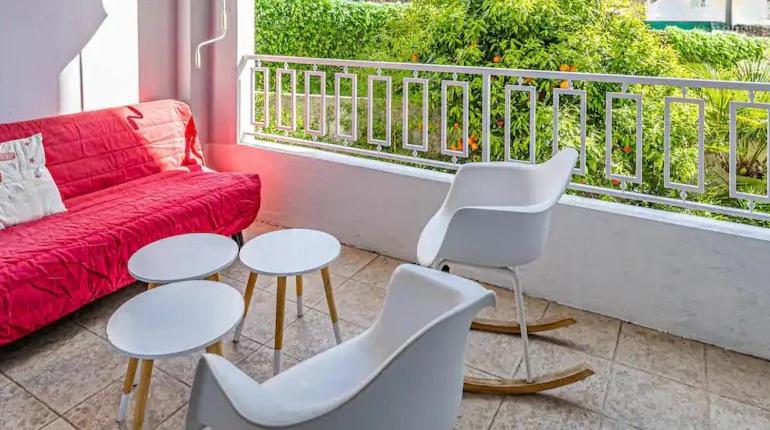 SAS MEREDITH location appartements CANNES centre-ville Extérieur photo